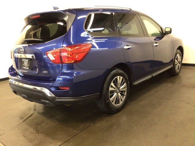 Used 2020 Nissan Pathfinder S AWD/4WD image 4