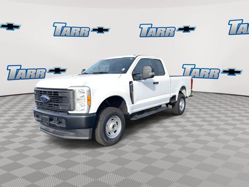Used 2023 Ford F350 XL w/ Snow Plow Prep Package image 4