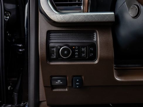 Used 2025 Ford F350 King Ranch w/ Chrome Package image 22