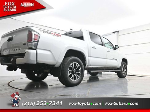 Used 2023 Toyota Tacoma TRD Sport w/ TRD Premium Sport Package AWD/4WD image 20