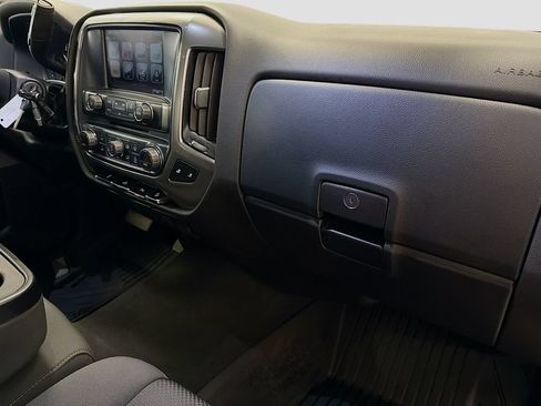 Used 2019 Chevrolet Silverado 1500 LT w/ All Star Edition AWD/4WD image 29