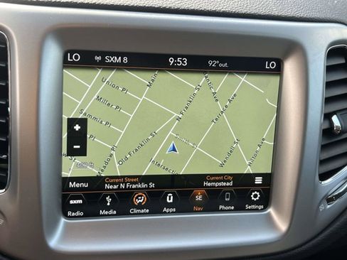 Certified 2018 Jeep Compass Latitude w/ Popular Equipment Group AWD/4WD image 28