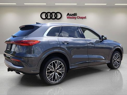 New 2025 Audi Q5 Premium Plus AWD/4WD image 5