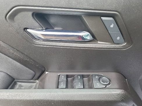 Used 2024 Chevrolet Colorado LT w/ LT Convenience Package II AWD/4WD image 25