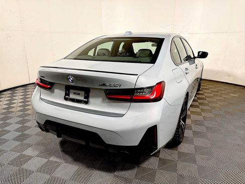 Certified 2024 BMW 330i xDrive Sedan w/ M Sport Package AWD/4WD image 4