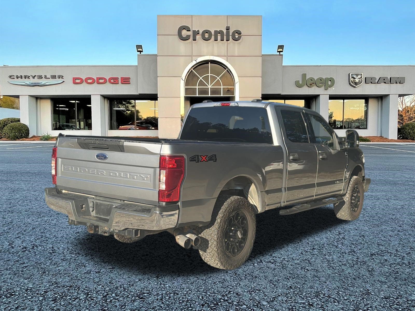 Used 2020 Ford F250 XLT AWD/4WD image 5
