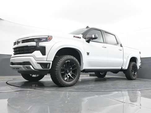 Used 2022 Chevrolet Silverado 1500 RST AWD/4WD image 54