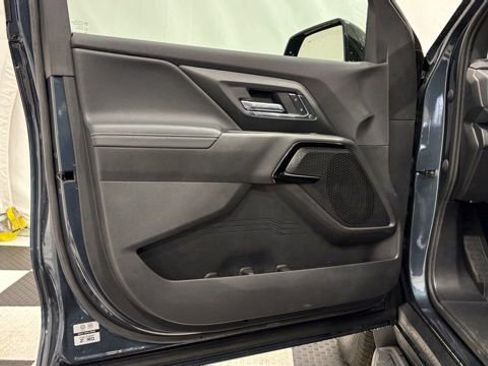 New 2026 Chevrolet Silverado EV LT image 12