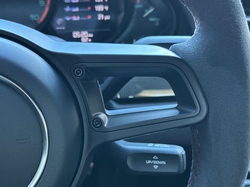 Certified 2016 Porsche 911 R RWD image 27
