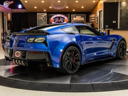Used 2019 Chevrolet Corvette Z06 image 13