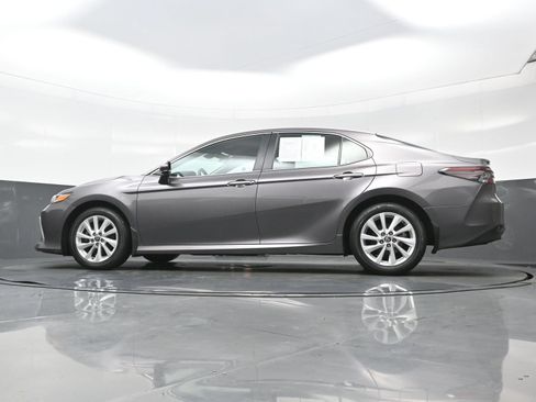 Used 2023 Toyota Camry LE w/ Protection Package (Q2) (TMS) FWD image 29