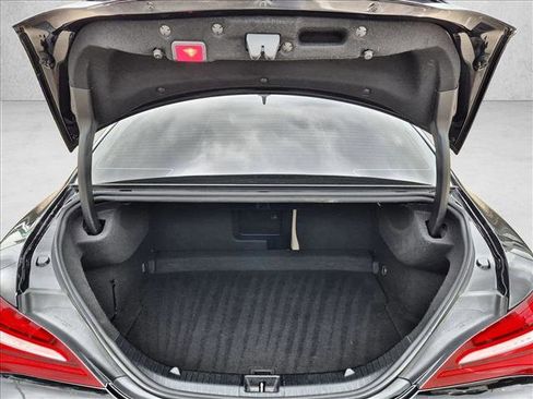 Used 2019 Mercedes-Benz CLA 250 image 18