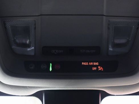 Used 2022 Chevrolet Equinox LT image 21