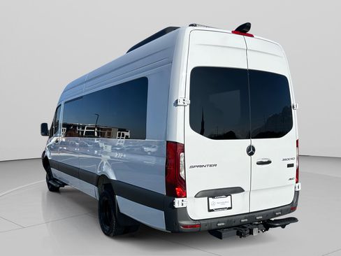 Used 2024 Mercedes-Benz Sprinter 3500 image 7