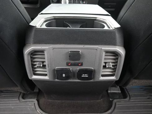 Used 2017 Ford F150 Raptor w/ Equipment Group 802A Luxury AWD/4WD image 21