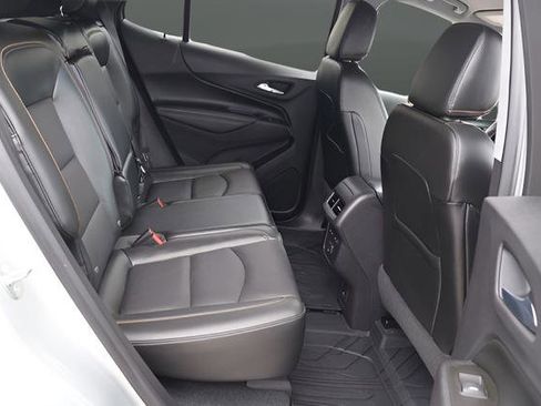 Used 2020 Chevrolet Equinox Premier FWD image 16