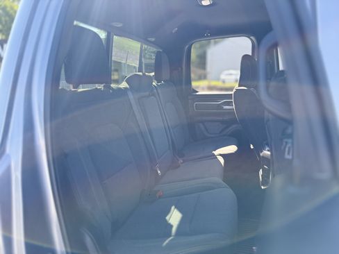 Used 2021 RAM 1500 Big Horn AWD/4WD image 29