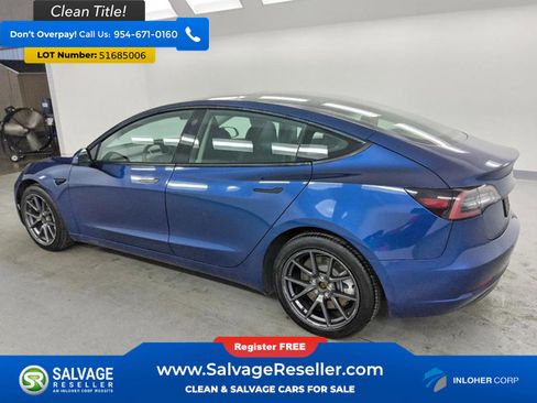 Used 2022 Tesla Model 3 RWD image 3