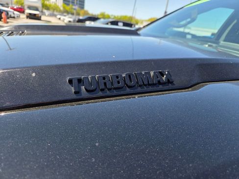 Used 2025 Chevrolet Silverado 1500 Custom Trail Boss w/ Dark Appearance Package image 4