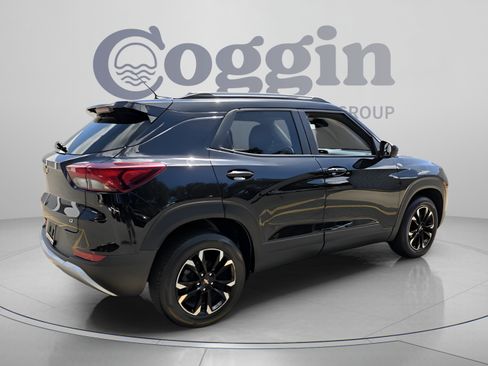 Certified 2021 Chevrolet TrailBlazer LT AWD/4WD image 5