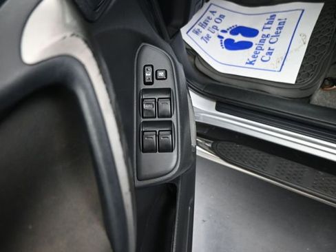 Used 2004 Toyota RAV4 2WD w/ Sport Pkg image 11