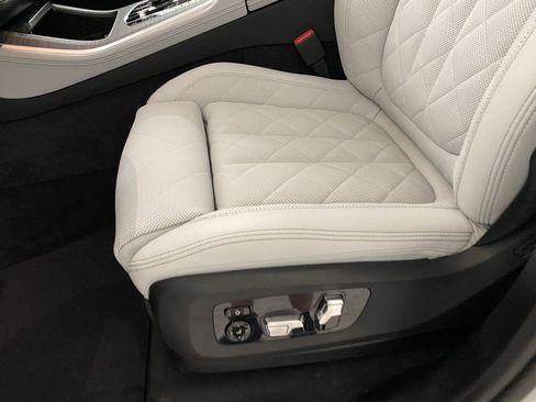 New 2026 BMW X5 xDrive50e w/ Climate Comfort Package image 12