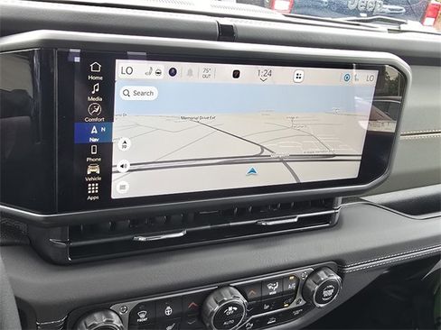 New 2025 Jeep Gladiator Mojave image 11