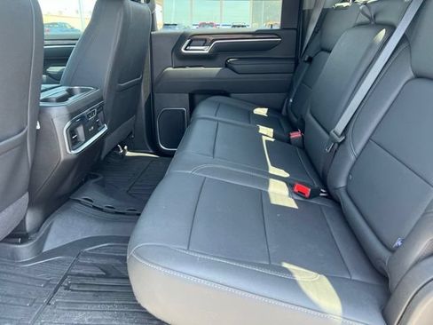 Used 2025 GMC Sierra 2500 SLT w/ Texas SLT Premium Package AWD/4WD image 12
