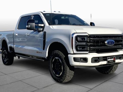 New 2026 Ford F350 Platinum w/ Tremor Off-Road Package image 2