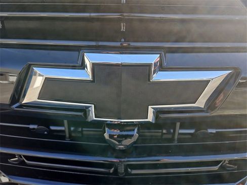 Used 2025 Chevrolet Tahoe RST w/ Comfort Package image 32