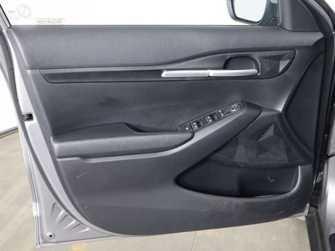 Used 2026 Kia Seltos LX FWD image 19