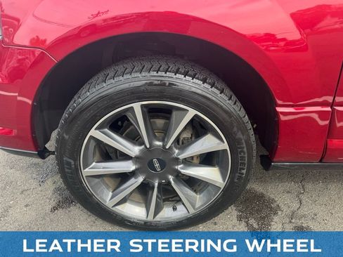 Used 2017 Lincoln Navigator Reserve AWD/4WD image 16