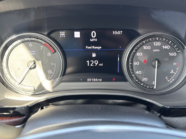 Used 2023 Cadillac XT5 Sportv w/ Technology Package AWD/4WD image 23