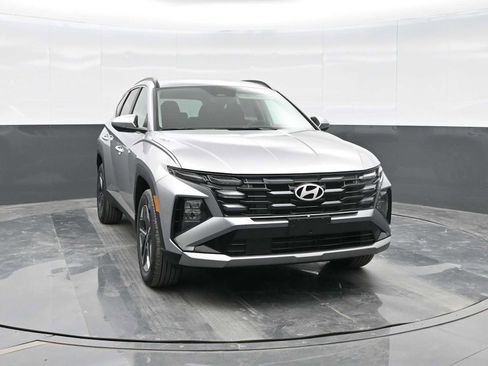 New 2026 Hyundai Tucson SEL image 2