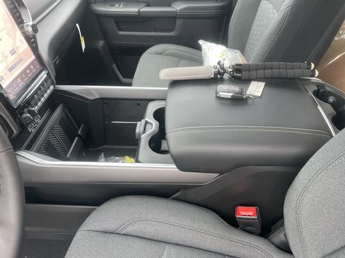 New 2026 RAM 2500 Big Horn image 37