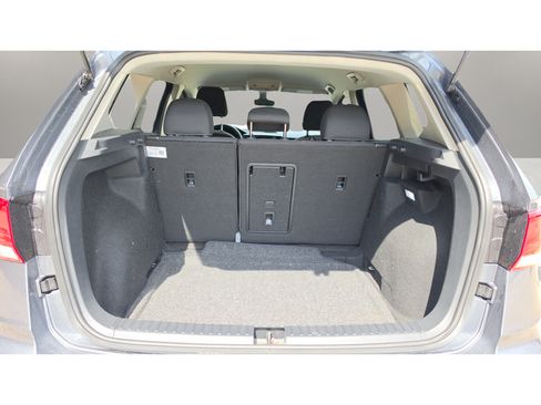 Used 2024 Volkswagen Taos S FWD image 16