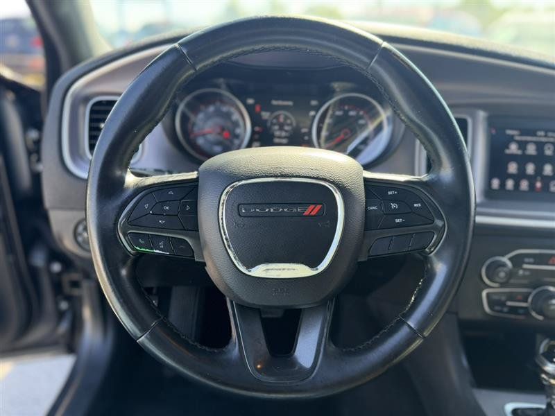 Used 2019 Dodge Charger SXT RWD image 28