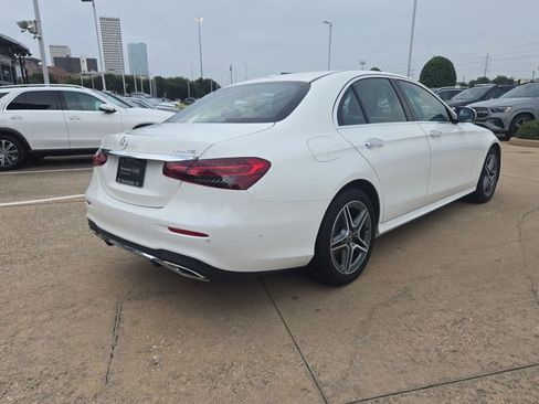 Certified 2022 Mercedes-Benz E 350 4MATIC Sedan image 5