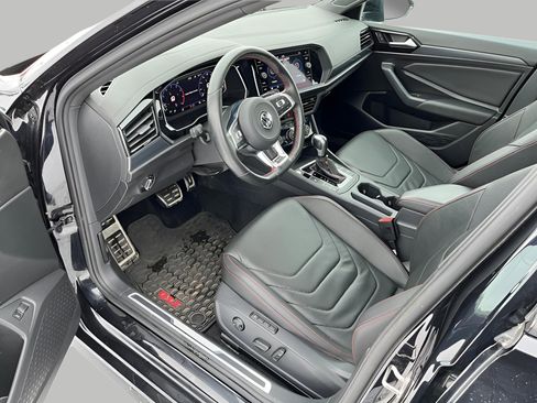 Used 2021 Volkswagen Jetta GLI image 11