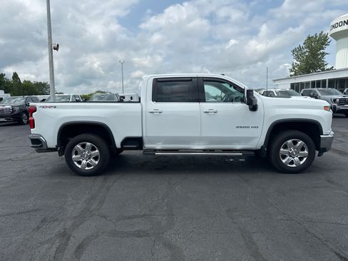 Certified 2020 Chevrolet Silverado 2500 LTZ w/ LTZ Premium Package AWD/4WD image 6