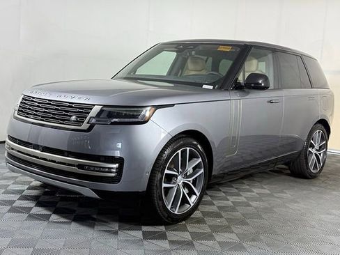 Certified 2025 Land Rover Range Rover SE AWD/4WD image 2