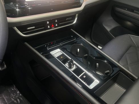 New 2026 Volkswagen Atlas Peak Edition AWD/4WD image 20