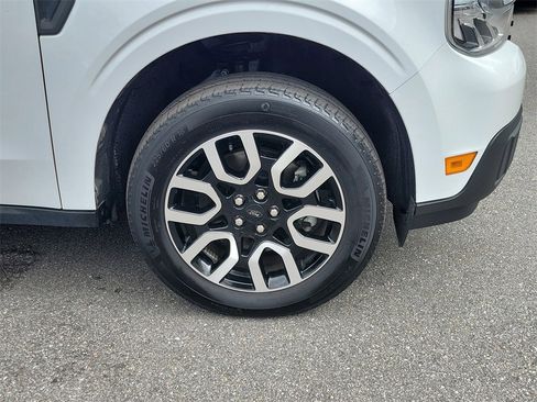 Used 2024 Ford Maverick Lariat image 17