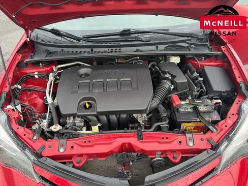 Used 2017 Toyota Corolla SE w/ Carpet Mat Package (TMS) FWD image 31