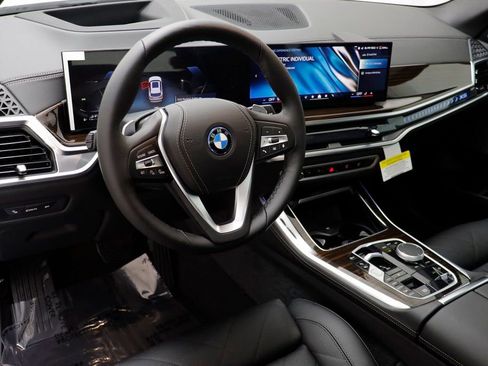 New 2026 BMW X5 xDrive50e AWD/4WD image 7