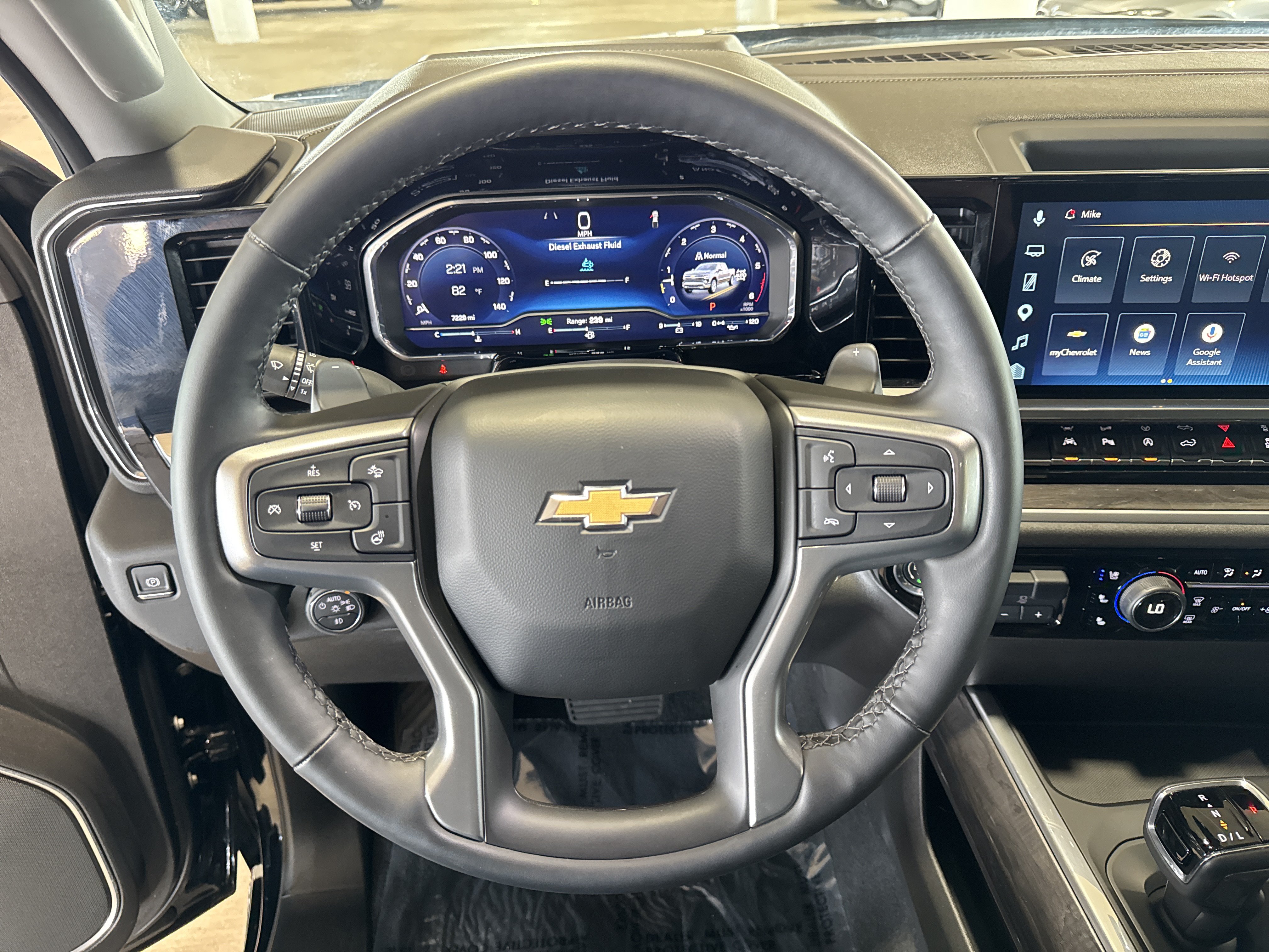 Used 2025 Chevrolet Silverado 1500 LTZ w/ LTZ Premium Package AWD/4WD image 22