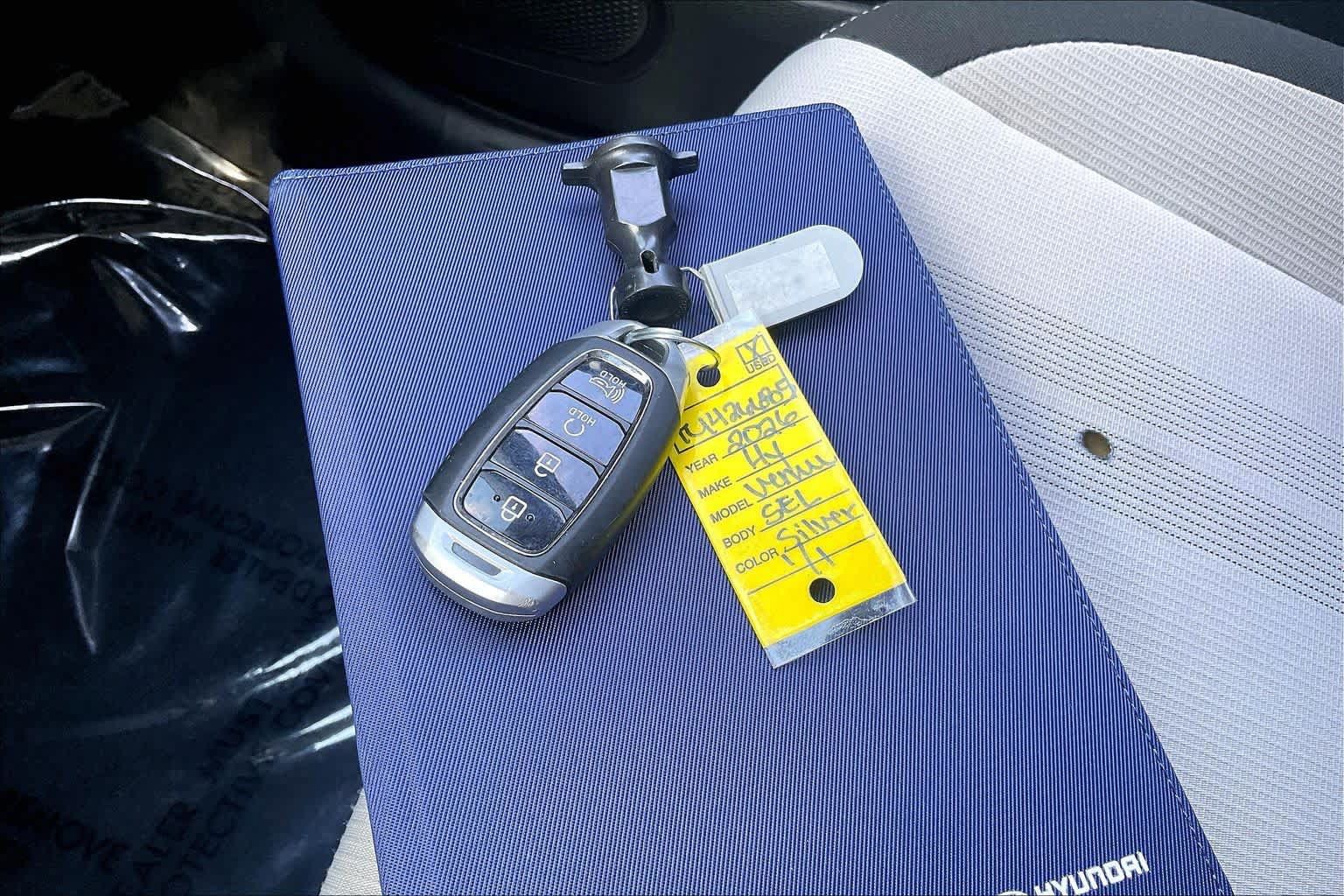 Certified 2026 Hyundai Venue SEL FWD image 15