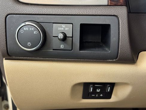 Used 2013 GMC Yukon Denali image 34