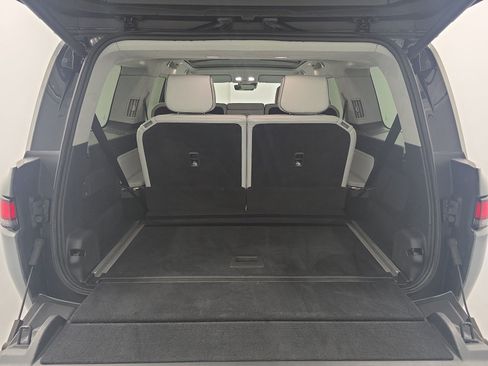 Used 2023 Rivian R1S Adventure AWD/4WD image 15