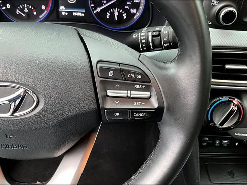 Used 2020 Hyundai Kona SEL Plus image 23